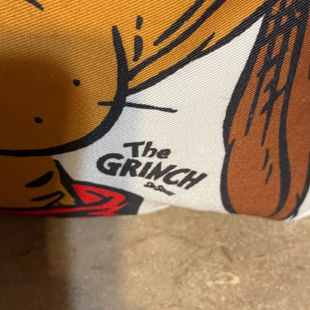 The Grinch Max Dog Pillow NWT